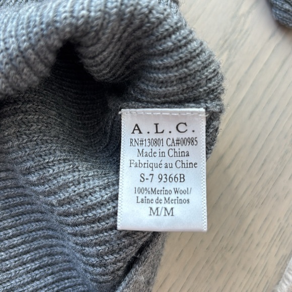 ALC Sweater - Picture 3 of 4